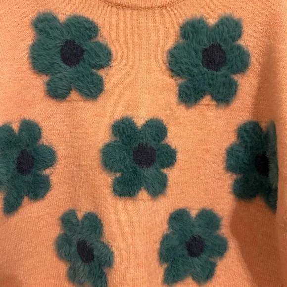 Easel Peach Sweater with Teal Floral Accents - Picture 3 of 8